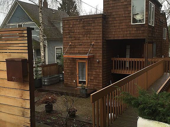 2nd image of 7332 1/2 Ravenna Ave NE
