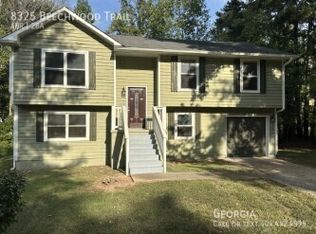 8325 Beechwood Ct, Riverdale, GA 30274