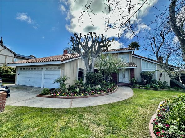 12 Country Meadow Rd