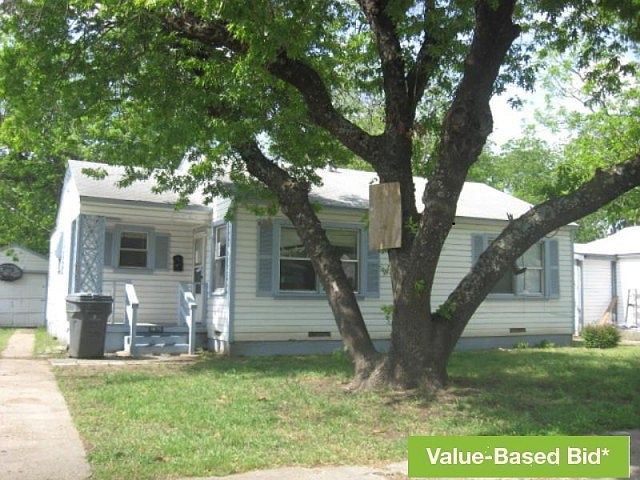 1st image of 2625 Leacrest Dr