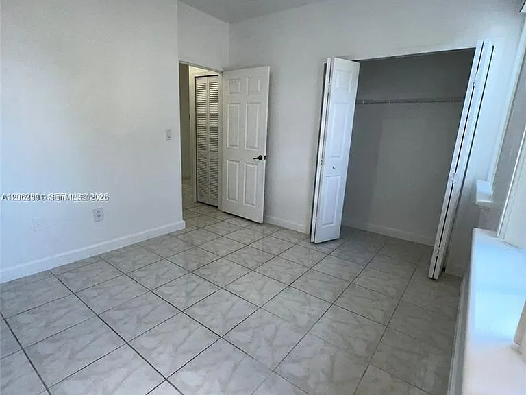 4847 NW 108th Ct — Photo 8