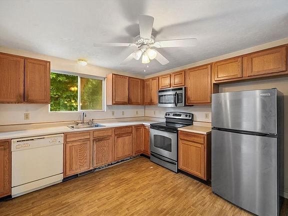 4th image of 188 Crystal Water Dr Unit 188