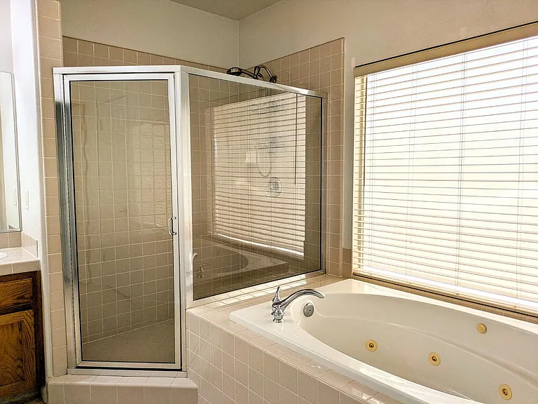 3462 Shaft St — Photo 13