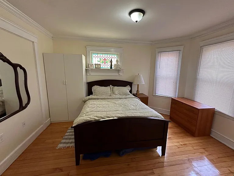 32 Walnut St #1 — Photo 5