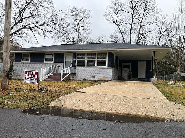 1st image of 160 Dogwood Ln