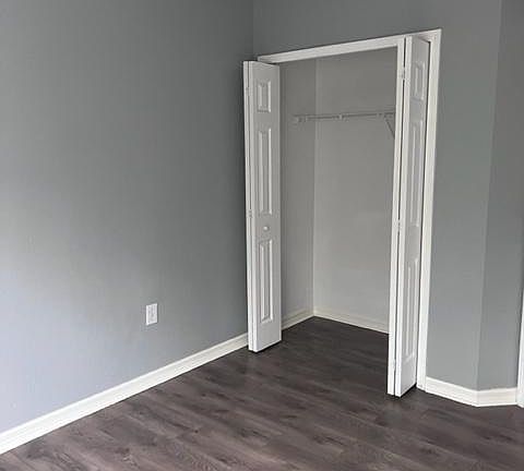 2nd bedroom with closet