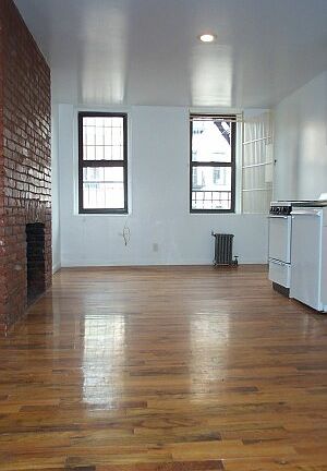 2nd image of 236 E 7th St APT 4A
