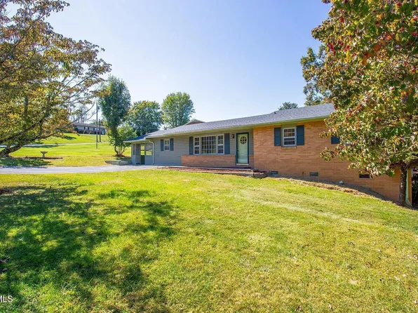 1907 Club Dr, Johnson City, TN 37601