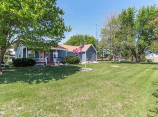 2463 Red Tail Hawk Rd, Clinton, IL 61727