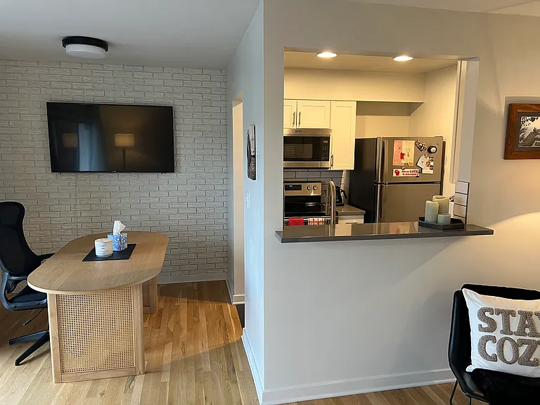 4517 Jefferson St #7 — Photo 11
