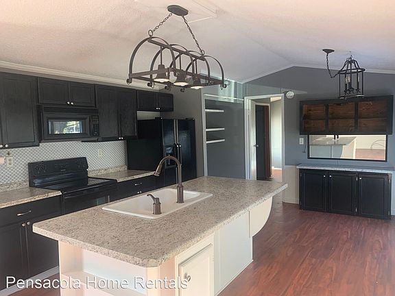 5th image of 8676 Sharon Ln #B