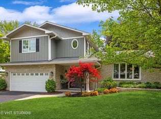 24 Waxwing Ave, Naperville, IL 60565