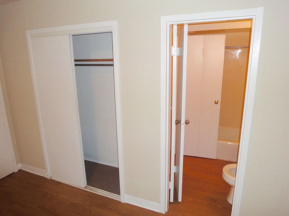 2nd image of 6606 W Windsor Ave APT B2