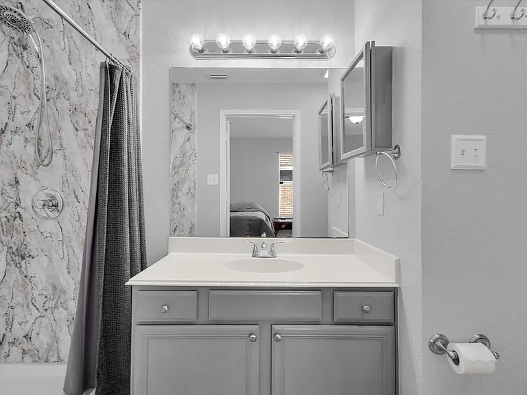 7520 Arbor Hill Dr — Photo 12
