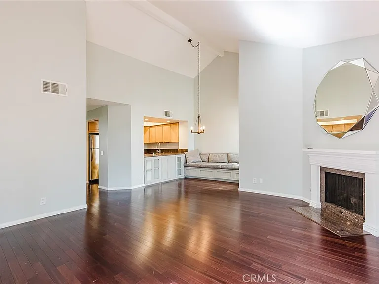 400 N Louise St #303 — Photo 5