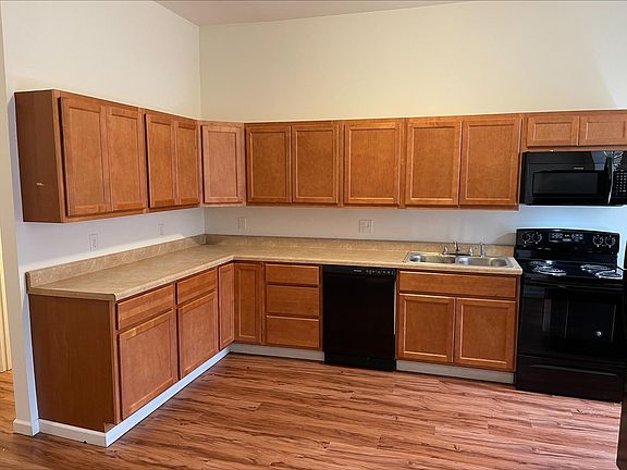 4th image of 3107 Meramec St Floor 2