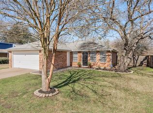 915 San Saba Dr, College Station, TX 77845