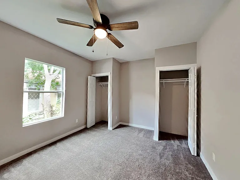138 Hess St — Photo 13