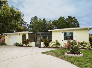 7905 Fox Hollow Dr, Port Richey, FL 34668