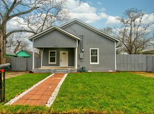 104 Columbia St, Cleburne, TX 76031