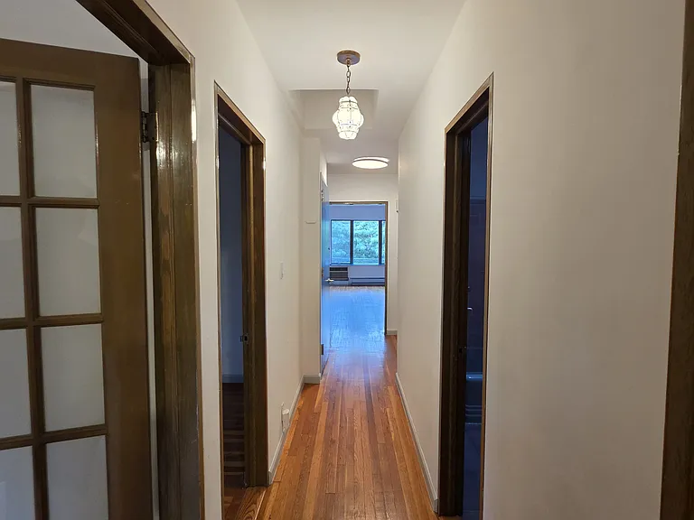64-73 Alderton St #3 — Photo 19