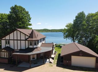 176393 Tops Rd, Hatley, WI 54440