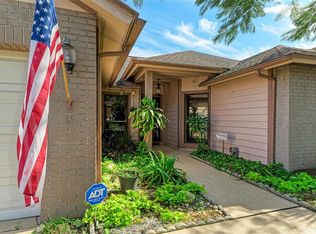 515 45th St E, Bradenton, FL 34208