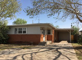 4423 31st St APT B, Lubbock, TX 79410