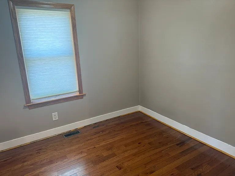 406 Court St #406 — Photo 14