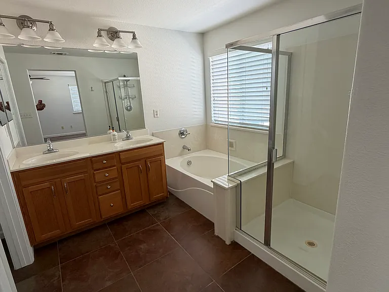 10939 Honeysuckle Way — Photo 11