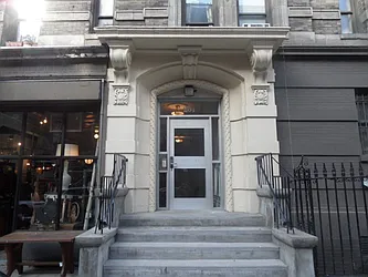 498 Amsterdam Avenue in Upper West Side