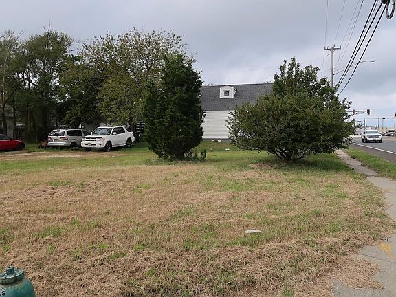 2nd image of 7053 Black Horse Pike