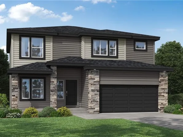 907 SW Bluebird Ln, Oak Grove, MO 64075