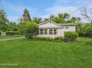 4240 Elm Rd, Gurnee, IL 60031