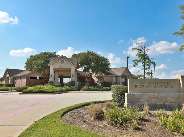 14211 Pinefrost Ln, Cypress, TX 77429