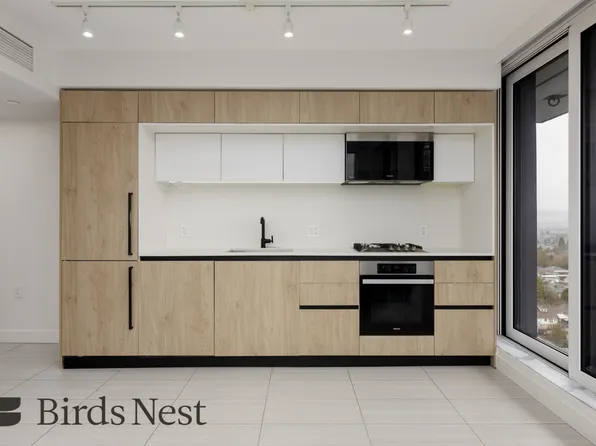 5058 Joyce St, Vancouver, BC