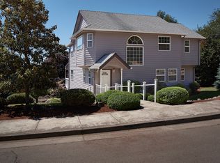 300 Benton View Dr, Philomath, OR 97370