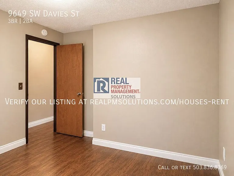 9649 SW Davies Rd — Photo 47