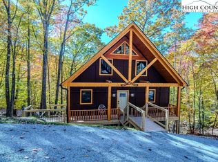 207 Jackpine Rd, Banner Elk, NC 28604