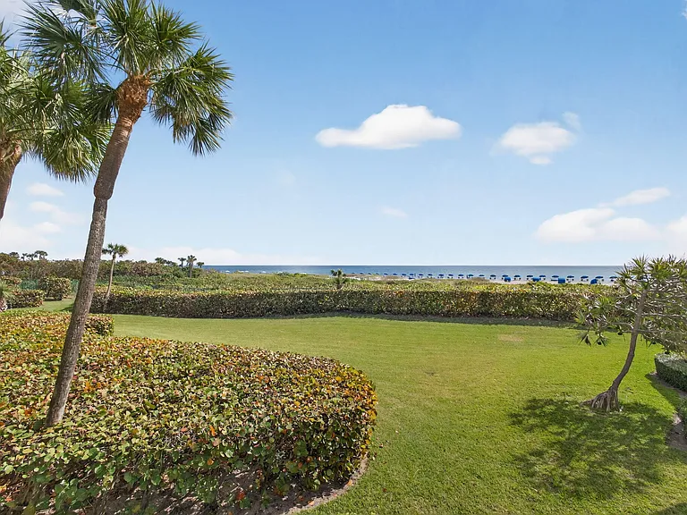 3000 N Ocean Dr #2F — Photo 25