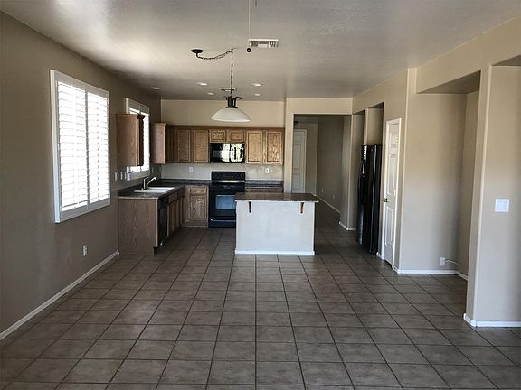 4th image of 2610 W Patagonia Way