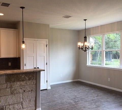 5th image of 4 Arbutus Cir