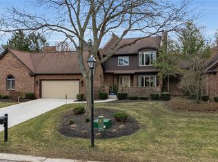 61 Hidden Ridge Cmn, Williamsville, NY 14221