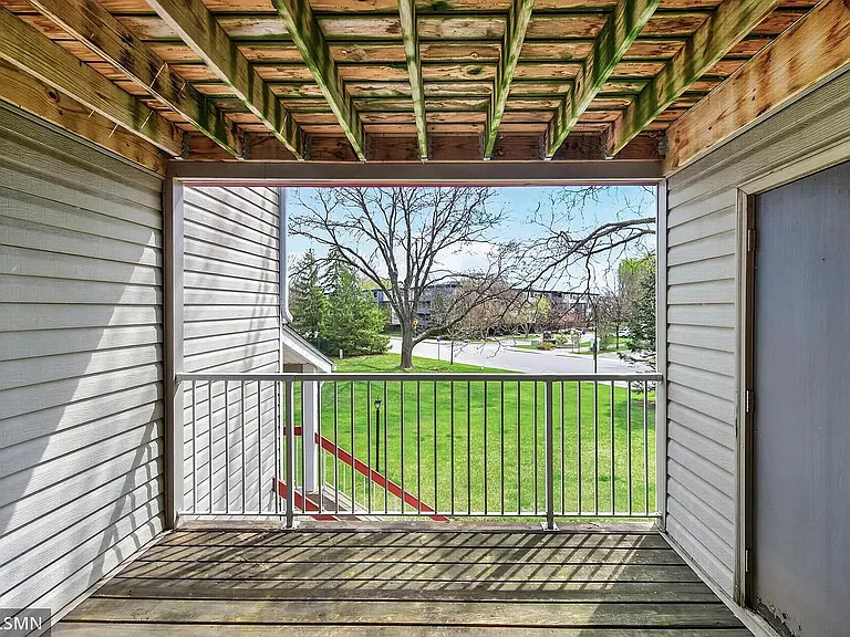 400 Shelard Pkwy #203 — Photo 11
