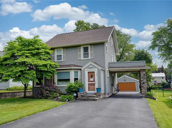178 Kiniry Dr, Rochester, NY 14609