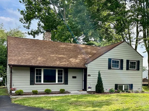 601 Wabash Ave, Chesterton, IN 46304