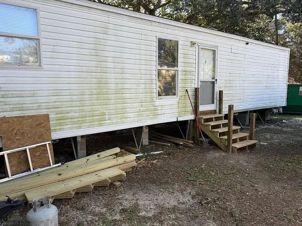 3860 Creighton Rd Unit 5, Pensacola, FL 32504
