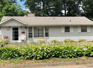 88 Daniel Blvd, Bloomfield, CT 06002