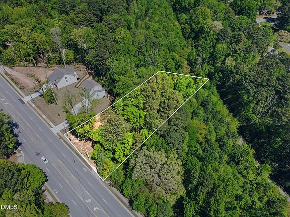 2nd image of 810 SW Maynard Rd Lot 3