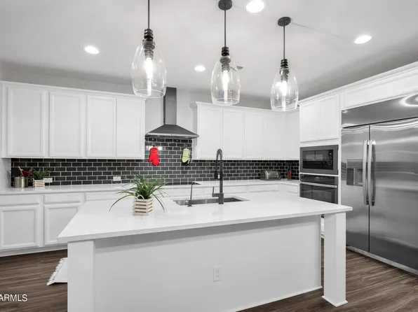 4151 E JONES Street, Gilbert, AZ 85295